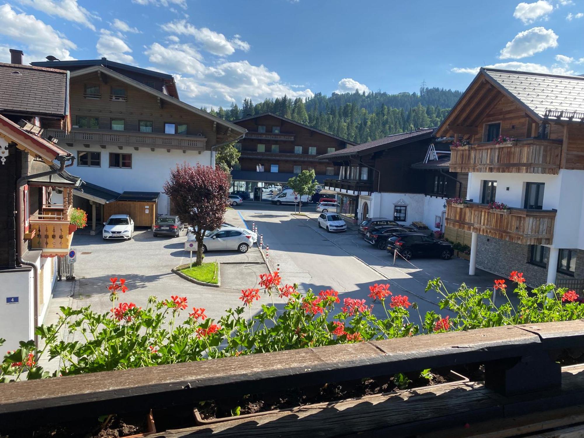 Appartementhaus „Hermannhaus“ アルテンマルクト・イム・ポンガウ エクステリア 写真